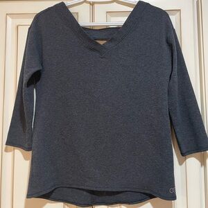Calia by Carrie Underwood Women's Effortless V-Neck Pullover- NWT - XS